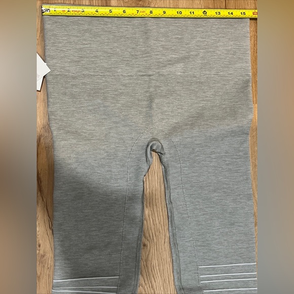 Blanqi Maternity Legging Compression Size L‎ Hipster Cuffed Dove Gray NEW - Picture 11 of 14